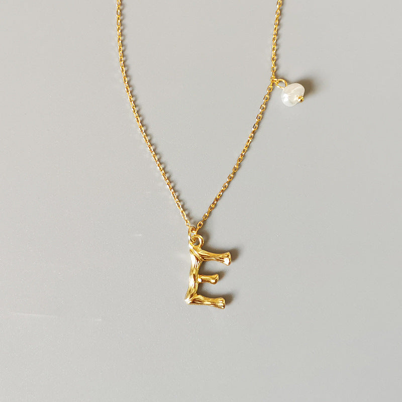 THE LETTER PENDANT NECKLACE