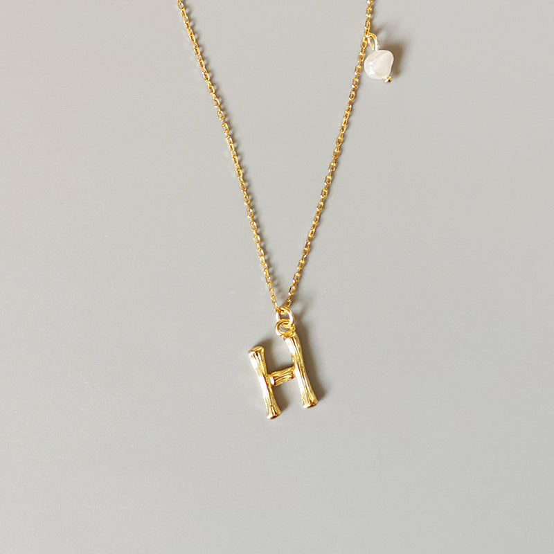 THE LETTER PENDANT NECKLACE