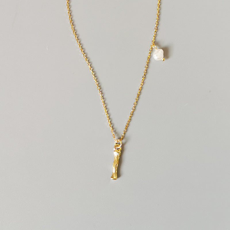 THE LETTER PENDANT NECKLACE