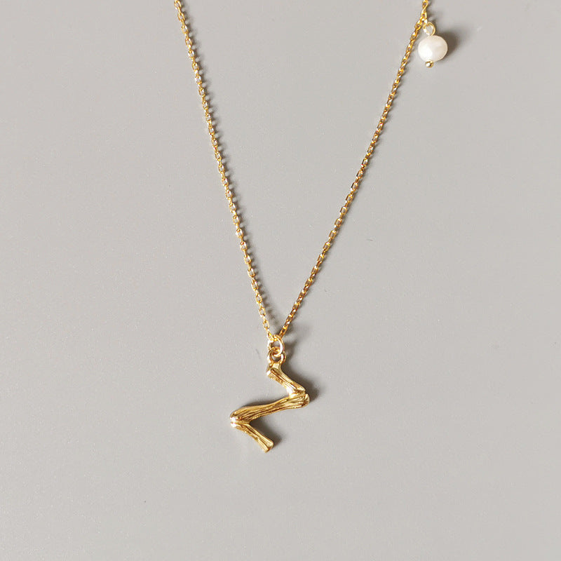THE LETTER PENDANT NECKLACE